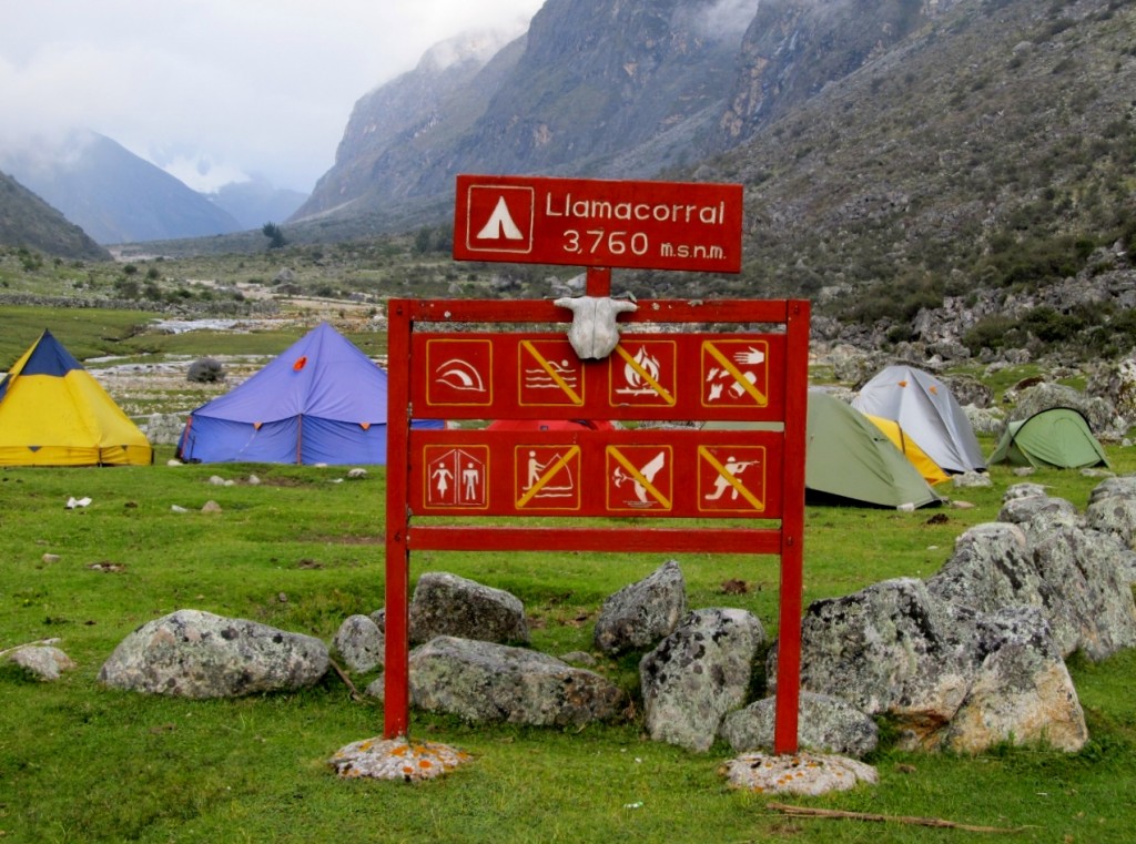 Llamacorral is a big flat site with lots of room for groups and independent trekkers.